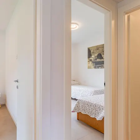 Apartment Luna By Interhome