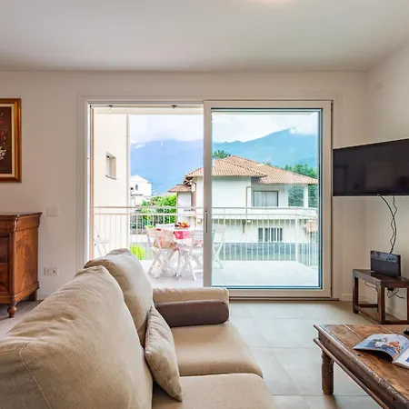 Luna By Interhome Gravedona